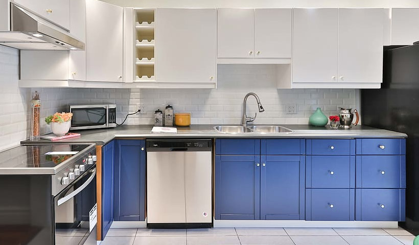 blue is the trend color for kitchen cabinets in 2023
