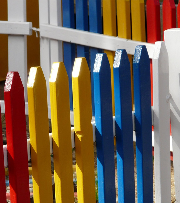 our team can help with fence painting ideas