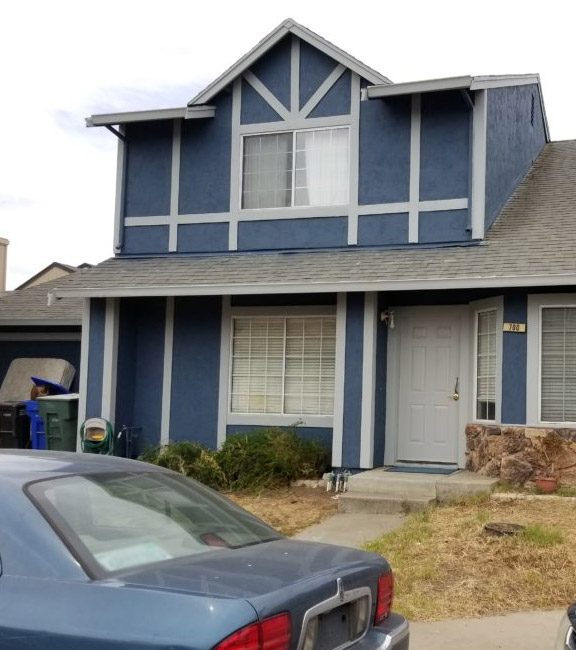 white and blue exterior paint done by our pros
